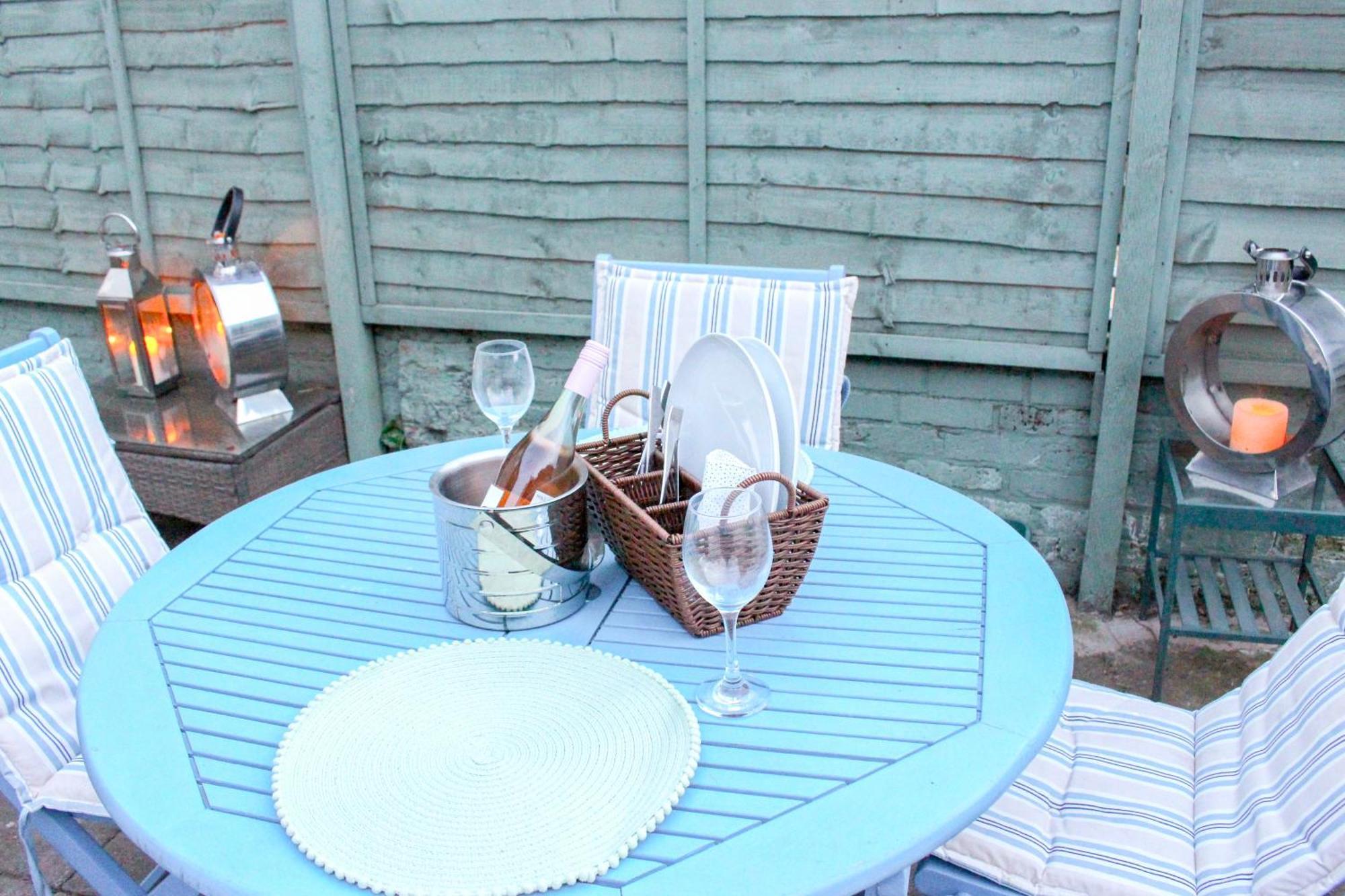 Ferienhaus Spacious 4br House, 2 En With Garden & On-site Parking Maidstone